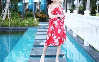 美媛馆 – 最新资源：唐琪儿在海边，总有些跟海鸥的悲欢离合！
