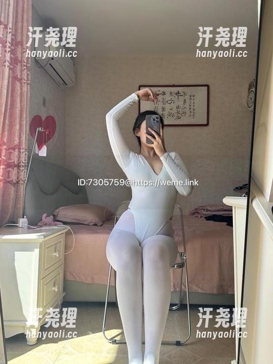 微密圈 - 美邵女Baby别致花嫁全套图片，简直把婚纱穿出了新高度！