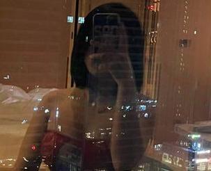 微密圈 – 不一样的办公室风景：詹詹的写真集分享，总能让人多想几分。