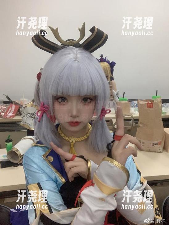 套图中的裤里丝：许枳的妙趣横生时刻，总让人忍俊不禁