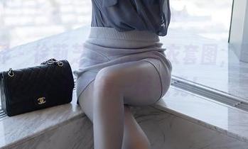 语画界 – 徐莉芝最新连体衣套图，戳心了，恨不得一探究竟！
