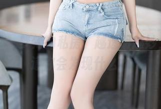 语画界 – 梦梵的私房，越透明越妙，不知道你会发现什么？