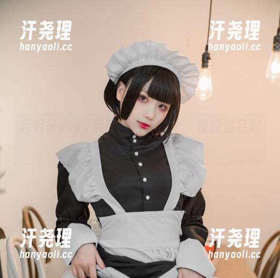 起起子vvvv带来的黑色护士，没想到会对这种作品上头！