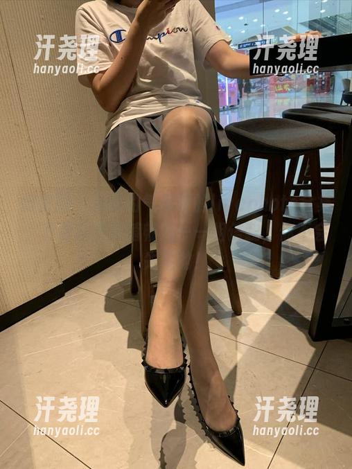 微密圈 - 雅雅的气质呀的livephoto全集，下载就送超值畅游——相信我，你不会失望的！